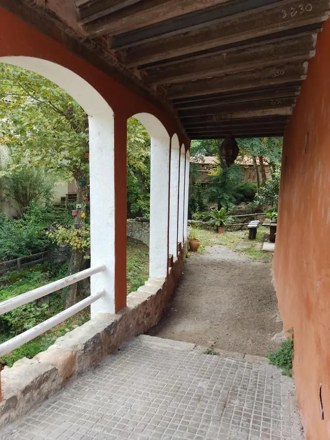 River house_Casa junto al río Osor España